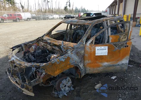 2011 Jeep Grand Cherokee Overland z USA, uszkodzony, nr VIN 1J4RR6GT4BC700566